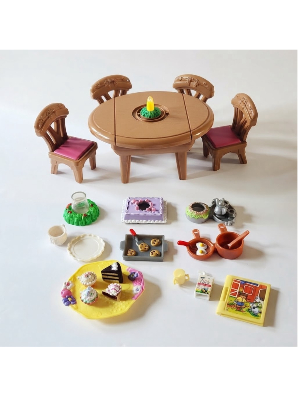 Vintage 1999 Fisher-Price Loving Family Dollhouse Dining Set Working Light /Food